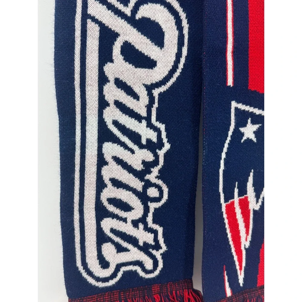 Forever Collectibles New England Patriots‎ NFL Knit Scarf Navy Red White Fringe